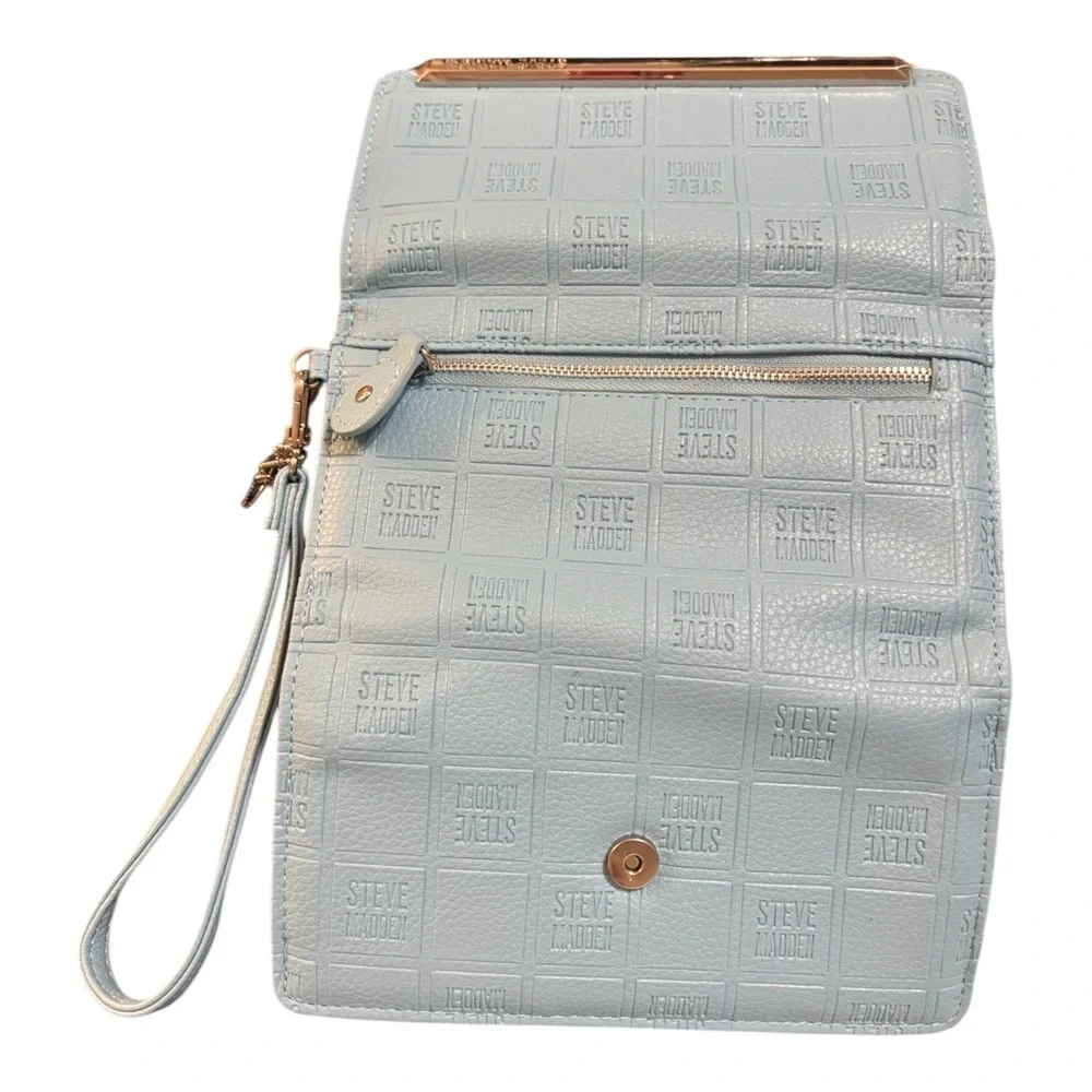 Steve Madden Sky Blue Embossed Wristlet